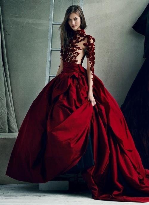 vera-wang-red-wedding-gown-2