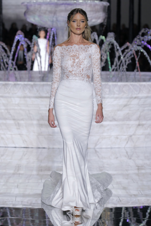 PRONOVIAS BARCELONA BRIDAL WEEK 32