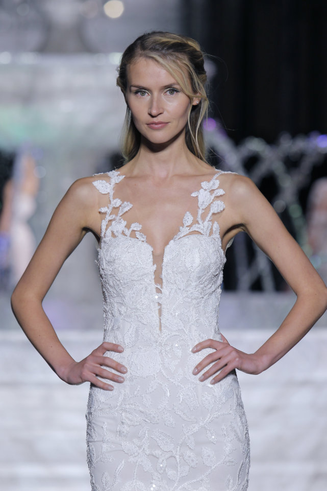 wedding-dresses, lookbook - Pronovias At Barcelona Bridal Week 2017