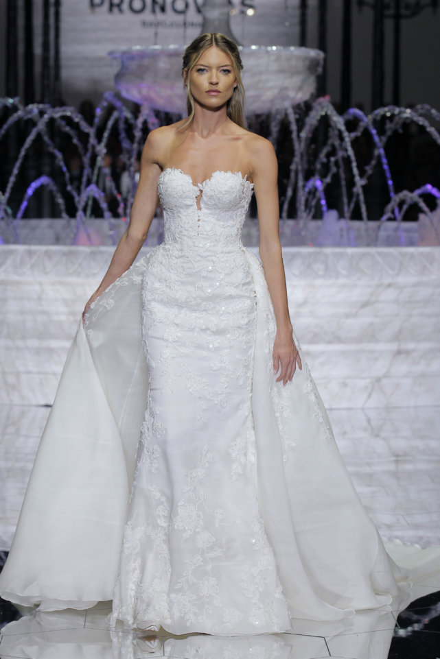 PRONOVIAS BARCELONA BRIDAL WEEK 62