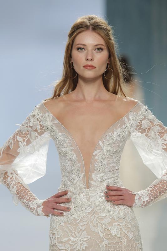 wedding-dresses, style-fashion, lookbook - Galia Lahav debut appearance at Barcelona Bridal Week 2017