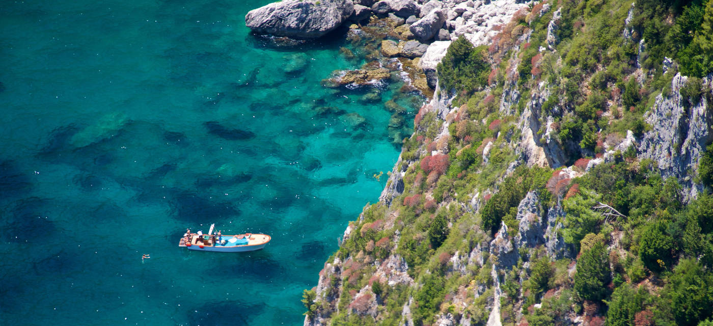 ideas, travel, lifestyle, be-inspired - 8 Breathtaking Italy Seaside Town For Your Destination Wedding Photography