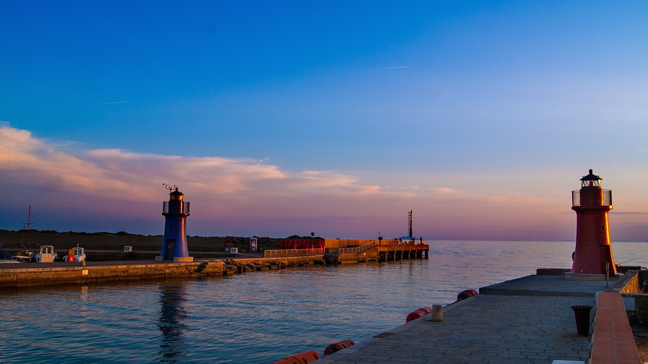 ideas, travel, lifestyle, be-inspired - 8 Breathtaking Italy Seaside Town For Your Destination Wedding Photography