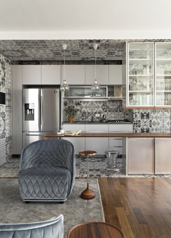 living, lifestyle - Beautiful small apartment in shades of grey