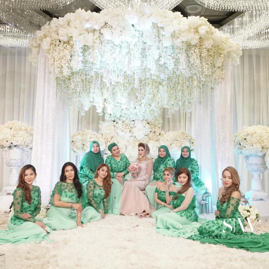 malaysia, engagement - Insta-Influencer Nadia Fatma Gets Engaged in a Splendid Hotel Ceremony