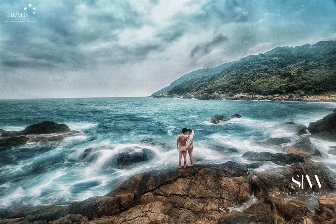 wedding-photography, etc, engagement, be-inspired - Couple Poses Bare in their Vietnam Pre-Wedding Photography and It's Stunning!