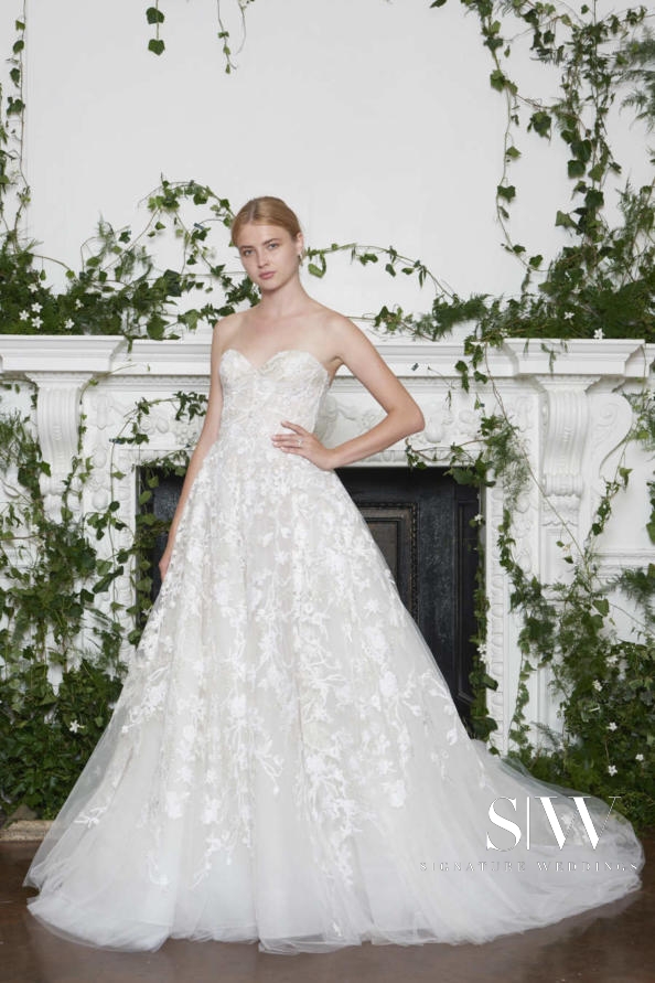 wedding-dresses, style-fashion, lookbook - MONIQUE LHUILLIER Fall 2018 Bridal Collection—New York Fashion Week