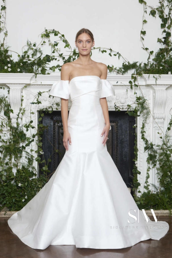 MONIQUE LHUILLIER Fall 2018 Bridal Collection—New York Fashion Week