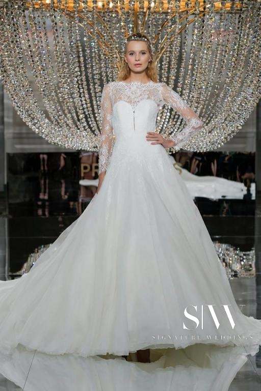 wedding-dresses, style-fashion, lookbook - PRONOVIAS Bridal Fall 2018 Collection - New York Bridal Fashion Week