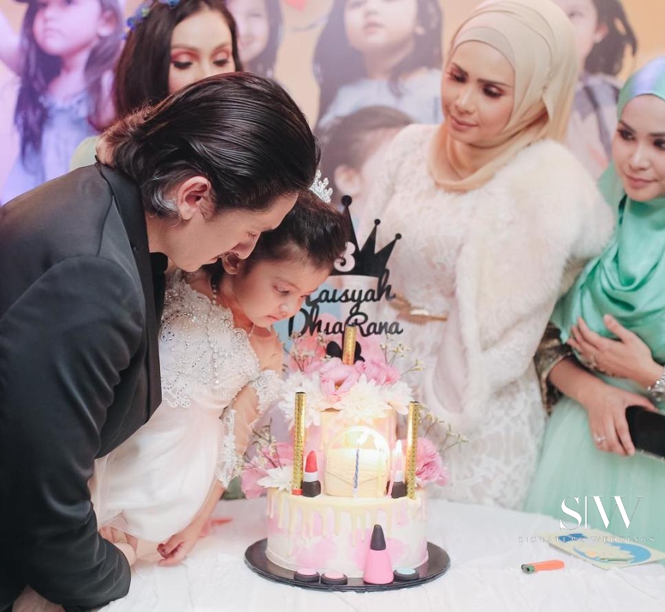 malaysia, celebrity - Rozita Che Wan Threw a Lavish Celebration for Her 3-Year-Old Aaisyah