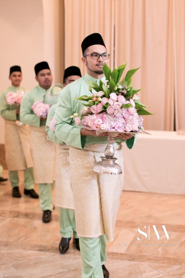 wedding, malaysia - Arizz &amp; Iman's Romantic Traditional Malay Wedding