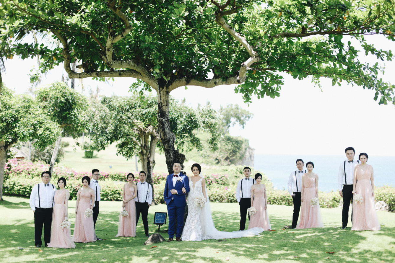wedding, destination-weddings, bali-wedding - Robert &amp; Theresia's Spectacular Cliffside Bali Wedding at Sky Ayana