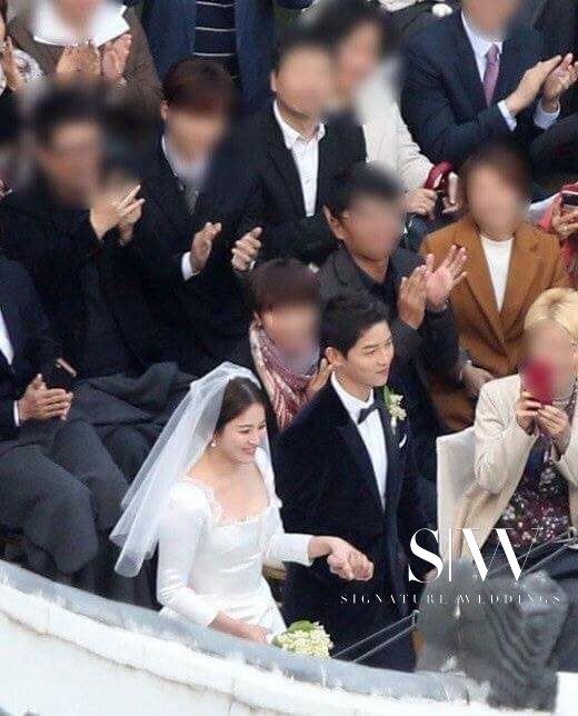 celebrity - Korean Celebrity Sweethearts Song Joong Ki and Song Hye Kyo Tie the Knot in Low-Key Ceremony