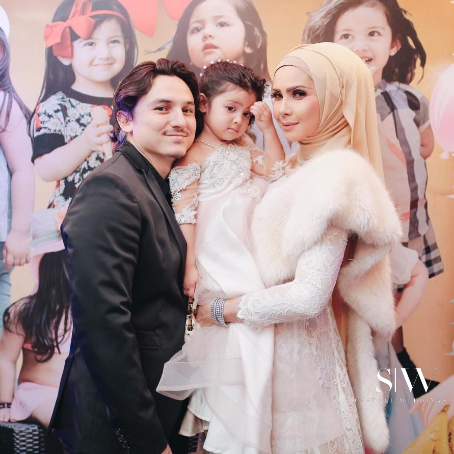 malaysia, celebrity - Rozita Che Wan Threw a Lavish Celebration for Her 3-Year-Old Aaisyah