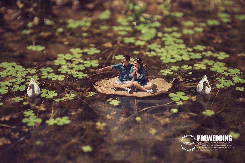 wedding-photography, thailand, global-wedding, featured, be-inspired - Thailand wedding photographer captures couple in microscopic size