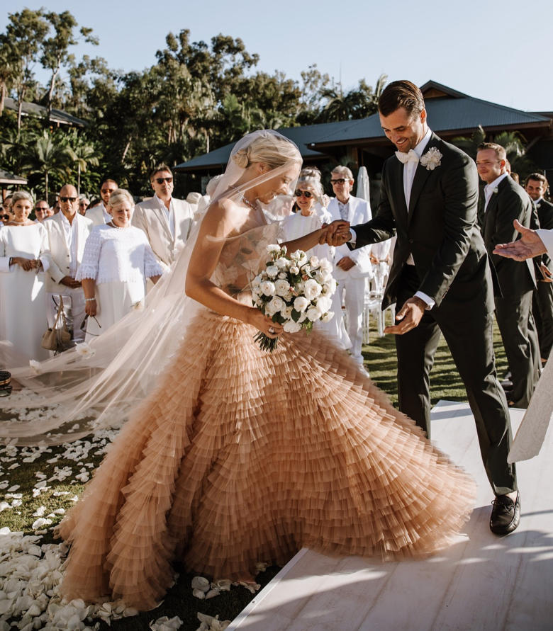 wedding, global-wedding, featured, destination-weddings - Deborah Symond Wedding at Qualia Resort is nothing short of perfection