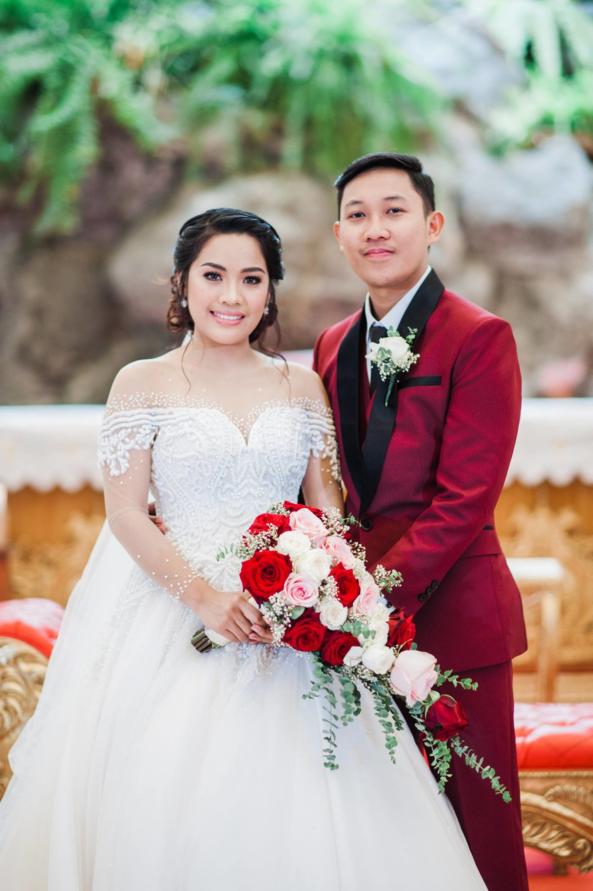 wedding, relationships, be-inspired - Unconditional love: Bedridden father 'walks' daughter down the aisle