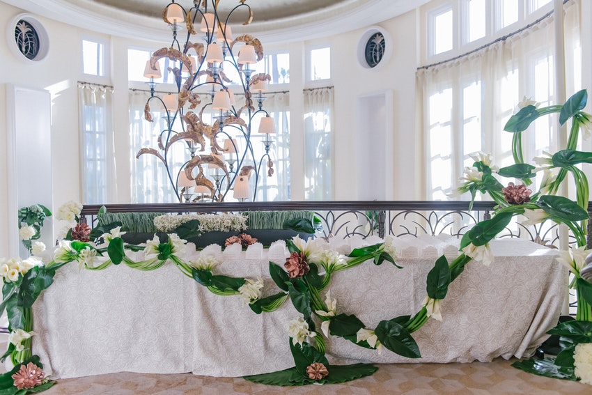 ideas, wedding, global-wedding - A fabulous Beverly Hills Hotel outdoor wedding by Mindy Weiss