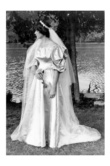 wedding-dresses, wedding, be-inspired - 11th Bride Donned a Special Heirloom Wedding Gown of 120 years. Speak of Vintage!