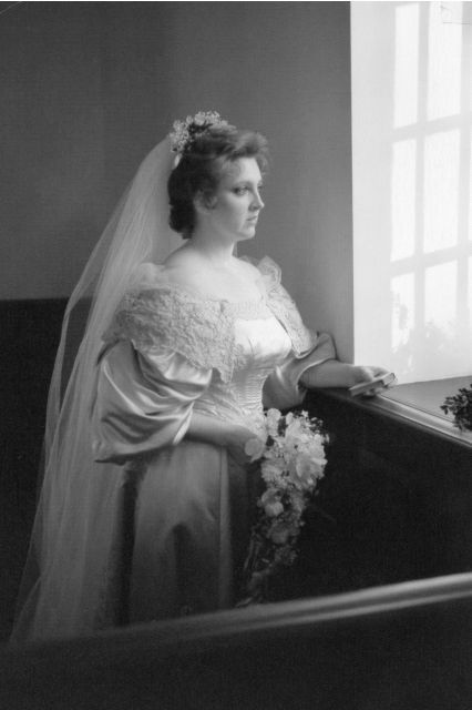 wedding-dresses, wedding, be-inspired - 11th Bride Donned a Special Heirloom Wedding Gown of 120 years. Speak of Vintage!