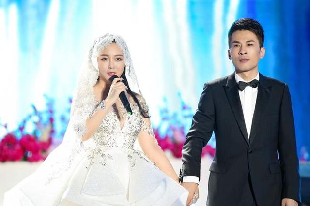 wedding, celebrity - Famous Chinese influencers spent millions on Jackie Chan, Lee Hom, G.E.M &amp; Cecelia Cheung to sing at their wedding