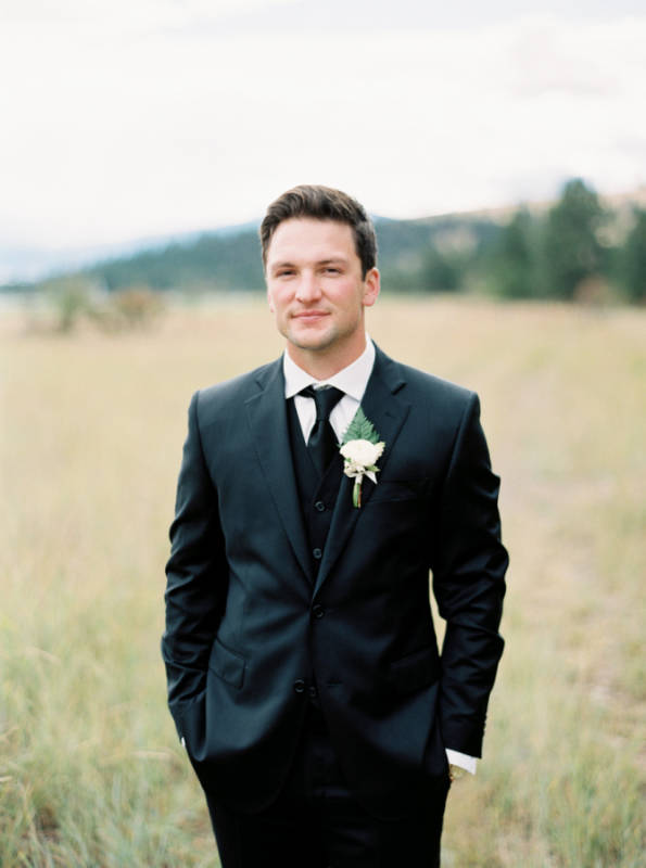 Morgan & Brandon Gorgeously Simple Minnesota Wedding wedding - Morgan & Brandon Gorgeously Simple Minnesota Wedding