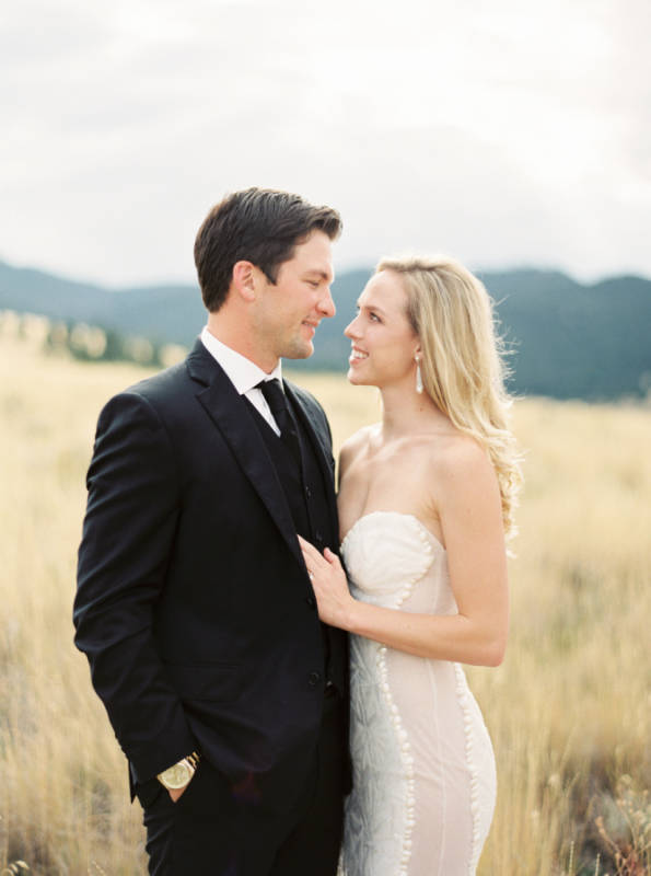 Morgan & Brandon Gorgeously Simple Minnesota Wedding wedding - Morgan & Brandon Gorgeously Simple Minnesota Wedding