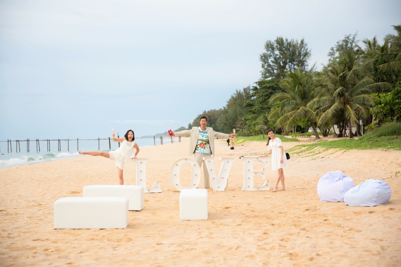 Victoria & Aston's Dream Wedding in Phuket ideas, wedding, thailand, phuket, tips, hong-kong - Victoria & Aston's Dream Wedding in Phuket