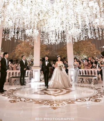 Chelsea Olivia Wijaya and Glenn Alinskie's Luxurious Fairy-Tale Wedding ideas, wedding, celebrity - Chelsea Olivia Wijaya and Glenn Alinskie's Luxurious Fairy-Tale Wedding