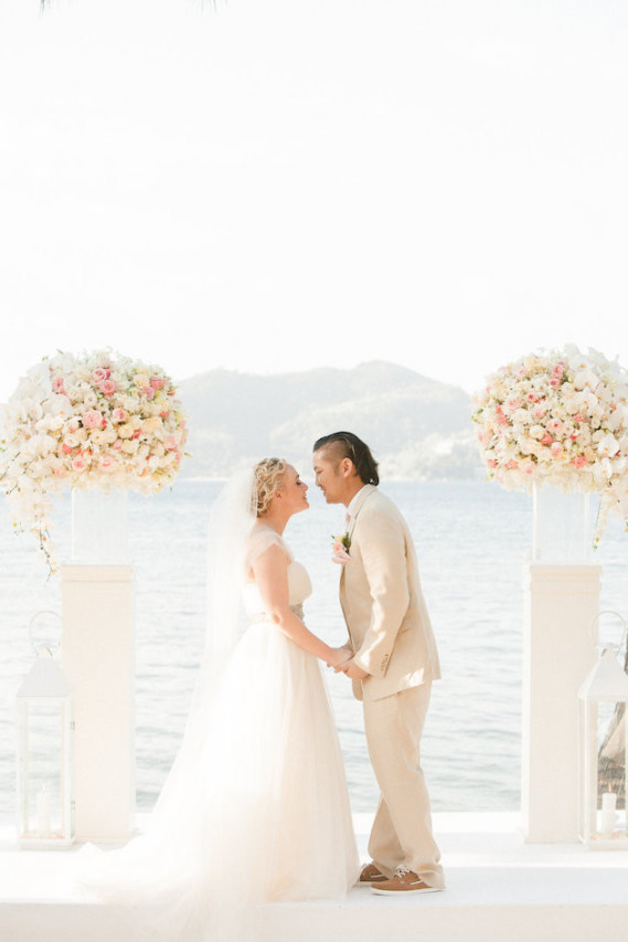 Harriet and Paul’s Beachfront Wedding In Phuket ideas, wedding, thailand, phuket - Harriet and Paul’s Beachfront Wedding In Phuket