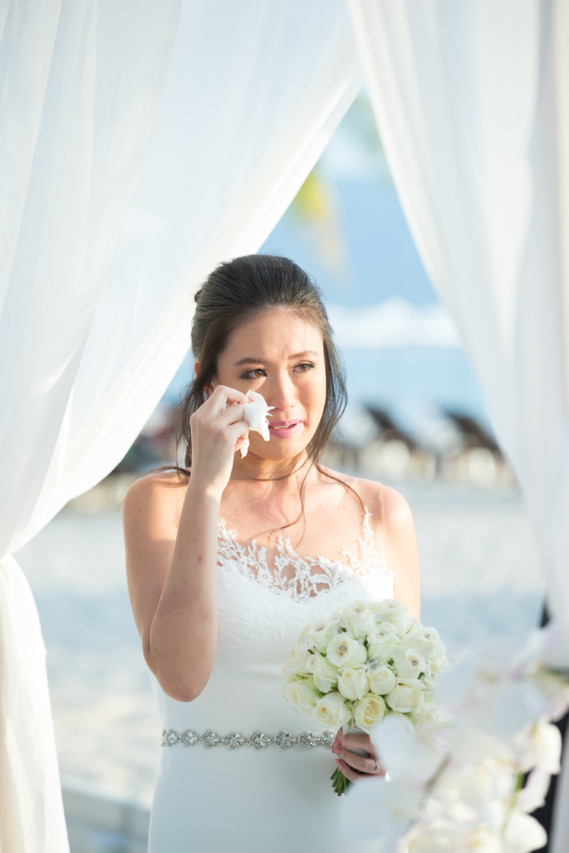 Yinan & Jose All-White Beachfront Wedding ideas, wedding, thailand, phuket - Yinan & Jose All-White Beachfront Wedding