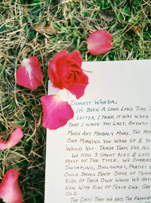 Grandparents Celebrates Their 63rd Marriage Anniversary With A Lovely Photo Shoot ideas, wedding, relationships - Grandparents Celebrates Their 63rd Marriage Anniversary With A Lovely Photo Shoot