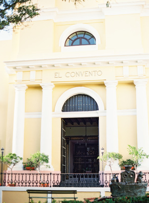 Laura & David's Historical Wedding in Puerto Rico wedding - Laura & David's Historical Wedding in Puerto Rico