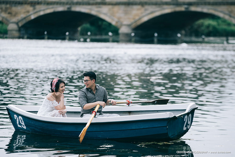 Rivano & Cicilia's London is Calling Pre-Wedding by Axioo engagement - Rivano & Cicilia's London is Calling Pre-Wedding by Axioo