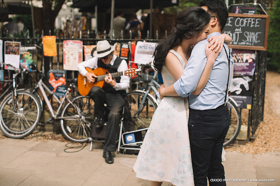 Rivano & Cicilia's London is Calling Pre-Wedding by Axioo engagement - Rivano & Cicilia's London is Calling Pre-Wedding by Axioo