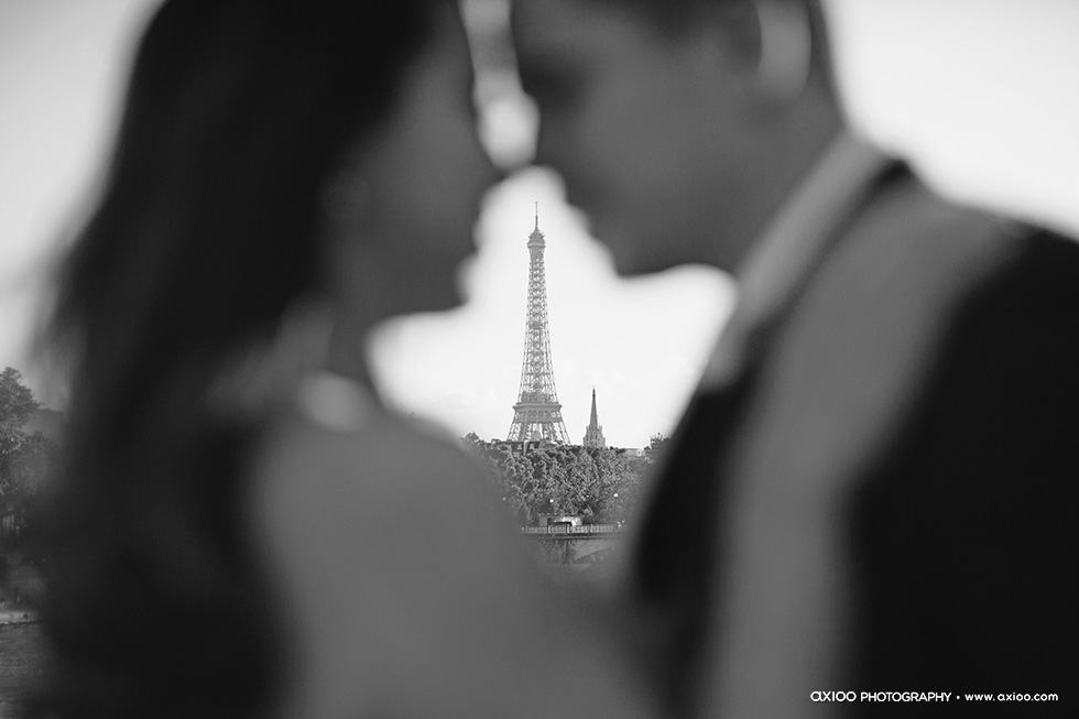 Matthew & Olivia's Coastal Adventure Pre-Wedding Shoot in Paris engagement - Matthew & Olivia's Coastal Adventure Pre-Wedding Shoot in Paris