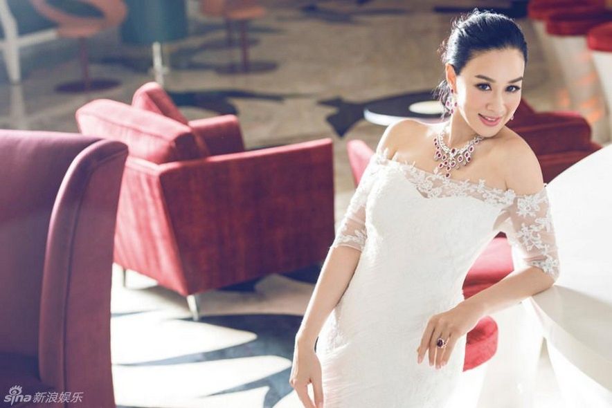 Actress Christy Chung tied the knot with Zhang Lunshuo wedding, hong-kong, celebrity - Actress Christy Chung tied the knot with Zhang Lunshuo