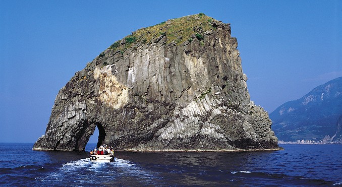 10 of Asia's Best Kept Honeymoon Secrets ideas, travel, thailand, malaysia, tips, indonesia, bali-wedding - 10 of Asia's Best Kept Honeymoon Secrets