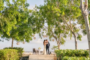 Alila-Villas-Uluwatu---Couple-at-Hilltop-Wedding-Venue Alila-Villas-Uluwatu—Couple-at-Hilltop-Wedding-Venue