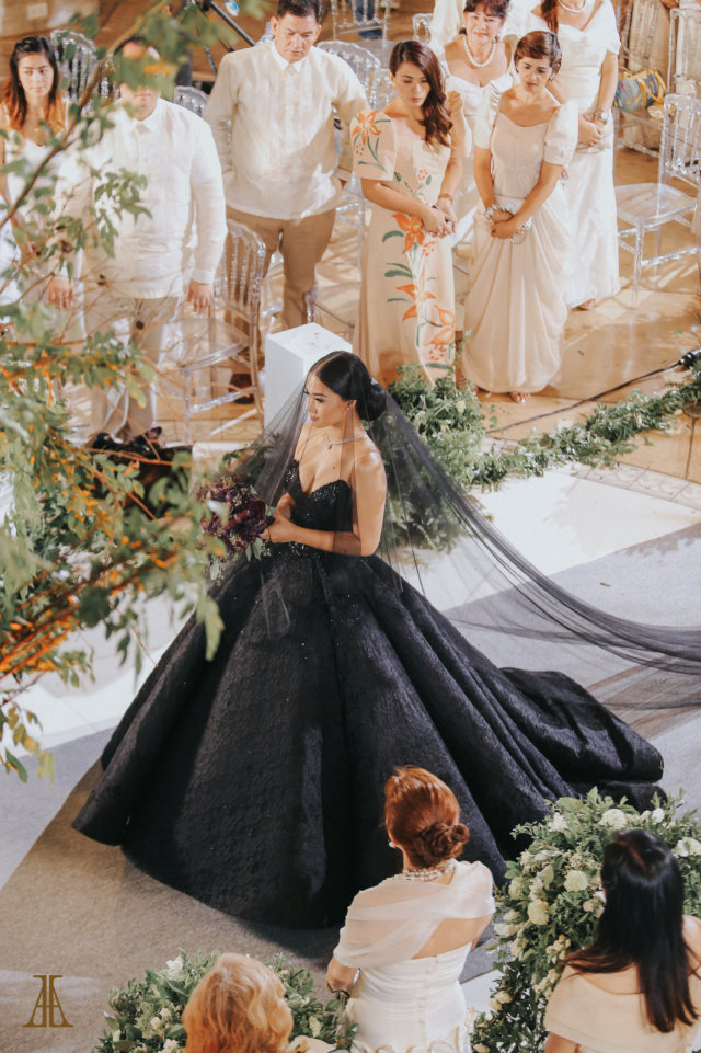 black dress at wedding