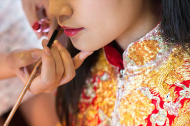 Heartbroken groom in Singapore sells off wedding package on Carousell singapore, etc - Heartbroken groom in Singapore sells off wedding package on Carousell