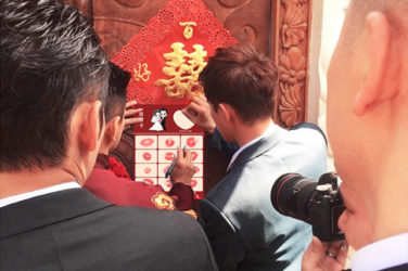 Heartbroken groom in Singapore sells off wedding package on Carousell singapore, etc - Heartbroken groom in Singapore sells off wedding package on Carousell