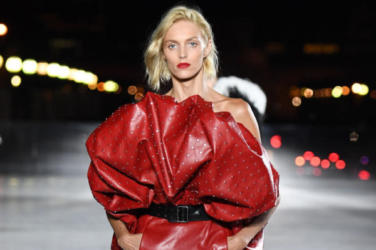 Saint Laurent Spring 2018 Collection Paris Fashion Show Saint Laurent Spring 2018 Collection Paris Fashion Show