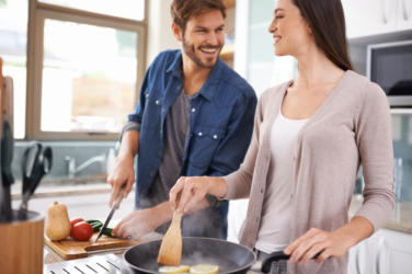 Couples-Cooking-Classes Love Affair 8 Romantic Weekend Activities for Newly-Weds