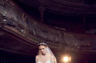 Elie Saab Fall Winter Bridal Collection (5) ELIE SAAB Fall 2018 Bridal Collection—New York Fashion Week