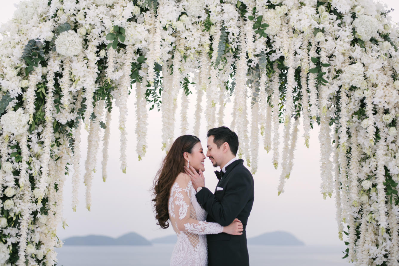 - Signature Weddings