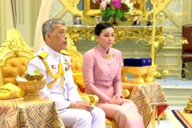 Thailand's King Named His Consort as Queen, 3 Days Before Coronation etc, be-inspired - Thailand's King Named His Consort as Queen, 3 Days Before Coronation